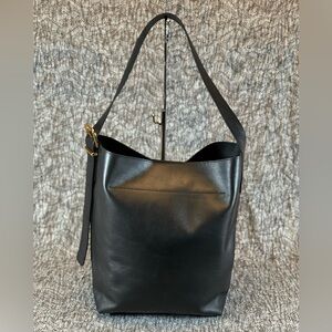 Madewell The Essential Bucket Tote Bag Purse Black